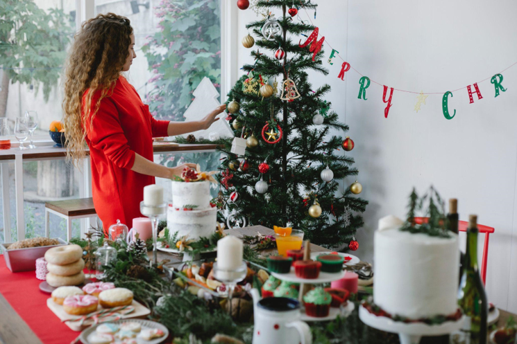 Celebrating a Magical Christmas at a Barn Wedding in Naples